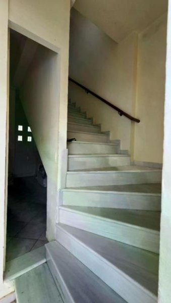 Miress Exklusives Maisonette- und Geschäftshaus im Herzen von Moires – Arbeiten und Wohnen an einem einzigartigen Ort Gewerbe kaufen